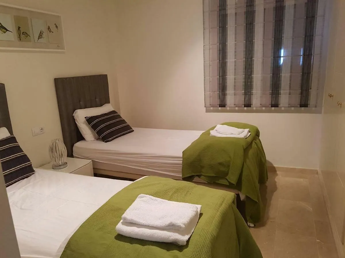 Sunny, Quiet And Spacious Apartment Nearby The Sea Málaga 0*,  Spanien