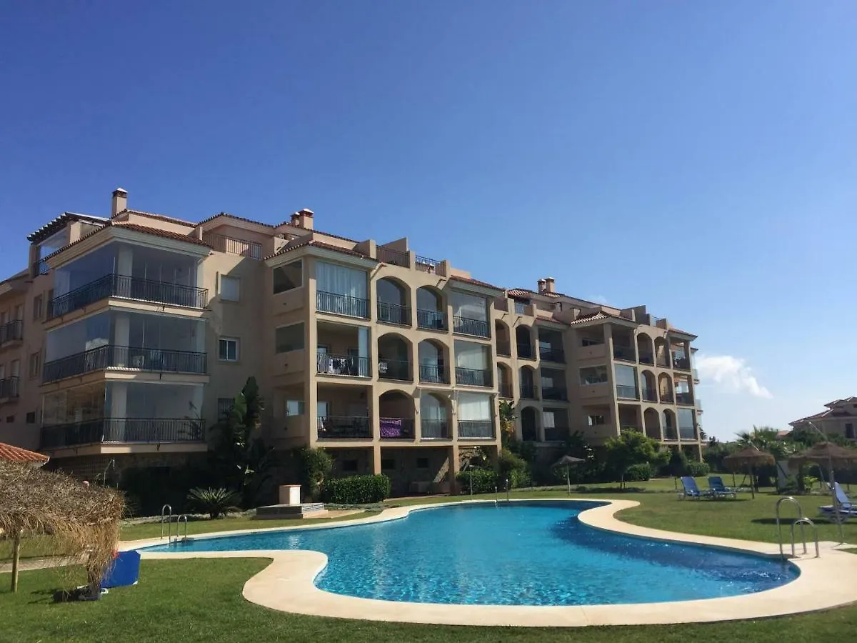 Sunny, Quiet And Spacious Apartment Nearby The Sea Malaga